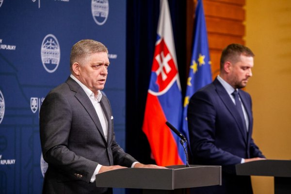 Otázka neznie, či Kamil Šaško zostane ministrom, ale kto je jeho „krstným otcom“. A akú zodpovednosť nesie premiér Fico?