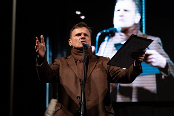 Hlina kritizuje obmedzovanie diskusie v parlamente, koalícii vytýka mocenské ukončenie rozpravy