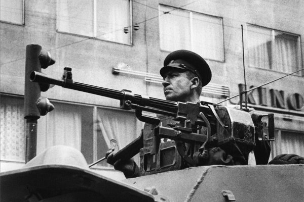 Priznajme si, že Rusi nás neoslobodili, ale okupovali