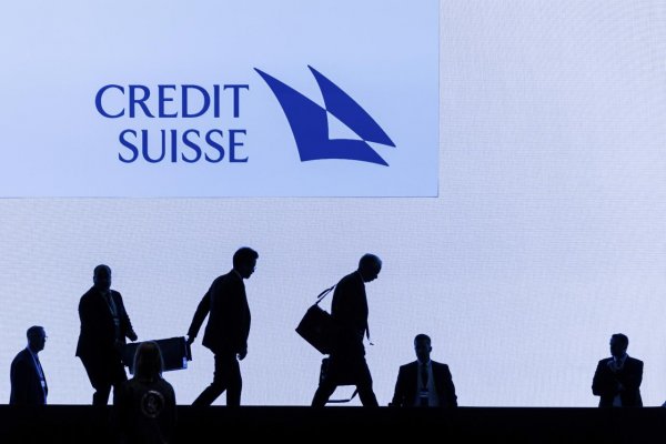 .týždeň v ekonomike: Matovič ako dobrý hospodár, zlý týždeň pre Elona a boháči opúšťajú Credit Suisse