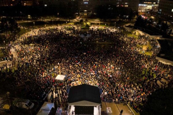 Protesty Zastavme ich! sa konali vo viacerých mestách, prišli tisíce