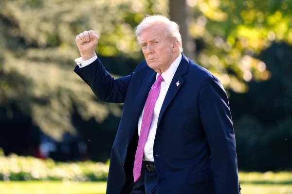 Americkí predstavitelia rokujú o možnom stretnutí Trumpa s Kim Čong-unom