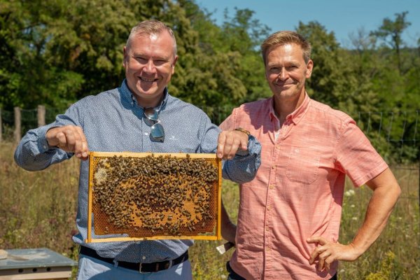 Martin Nikodým a Nadácia REDOX spoločne rozvíjajú včelárstvo