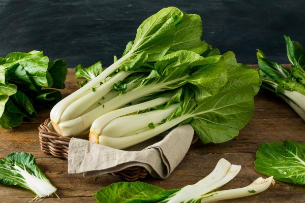 Čínska lyžica menom bok choy