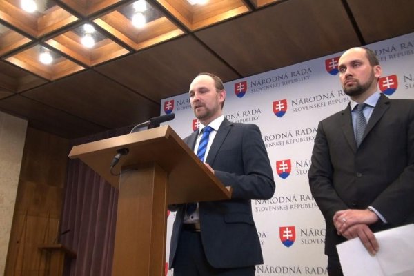 Daj 10 000 eur a zmením zákon