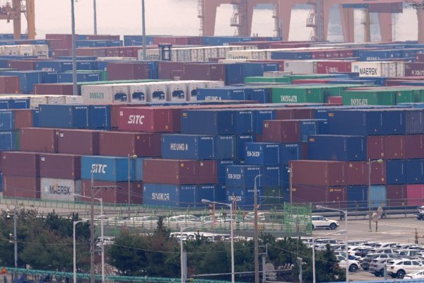 Clá na čínsky tovar sa znížia o desať percent