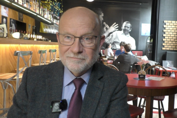 Rastislav Káčer: Po veľkom „pucflekovi“ Orbánovi zostal Putinovi už len malý „pucflek“ Fico