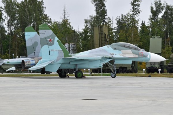 Útok na letisko na juhu Ruska zničil výcvikový stíhací stroj Su-27UB