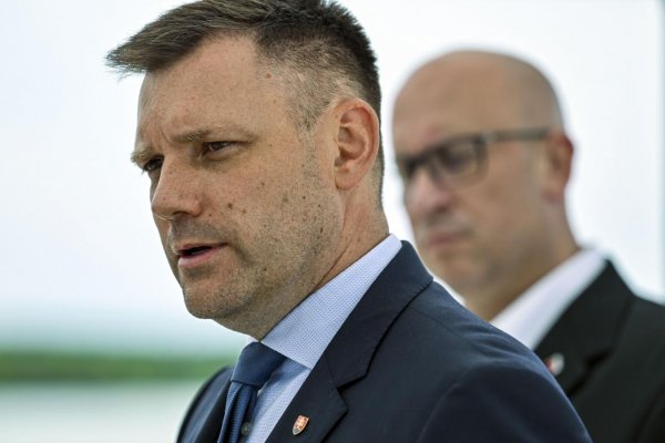 Schôdzu k odvolaniu Tarabu neotvorili, plénum sa o to pokúsi opäť v stredu