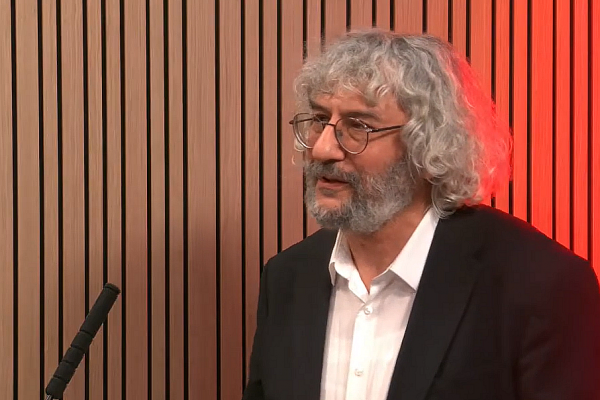 Mesežnikov u Závodského: Fico sa aj na bielom koni môže dostať do zabudnutia, dokonca rýchlejšie ako na somárovi