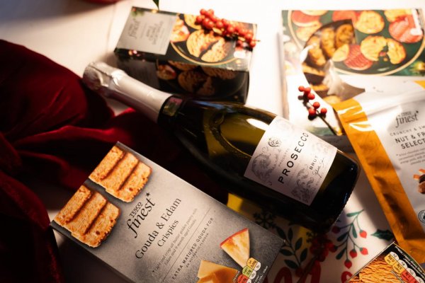 Doprajte si luxusné Vianoce s Tesco Finest! V limitovanej ponuke Tesca je viac ako 60 sviatočných noviniek 