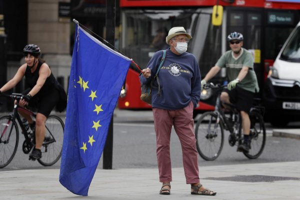 Europoslanci nepodporia dohodu o budúcich vzťahoch s Britániou za každú cenu