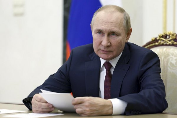 Putin je malý Hitler, podpisom ďalšej anexie ho kopíruje