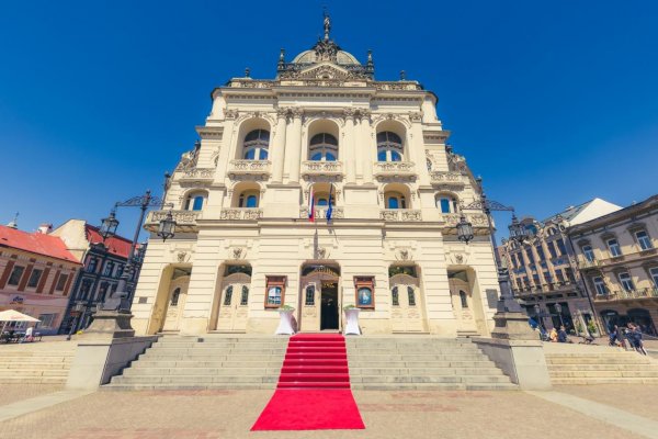 Národné divadlo Košice stojí za svojimi zamestnancami a ohradzuje sa voči zasahovaniu do slobody umeleckej tvorby