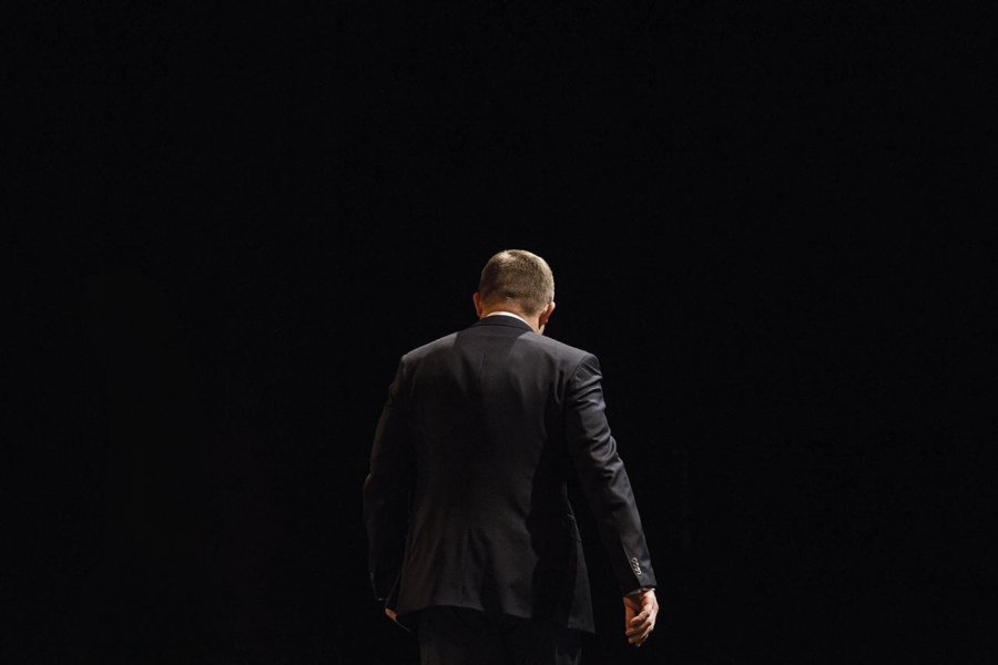Téma .týždňa: Robert Fico končí, opozícia nesmie trocháriť